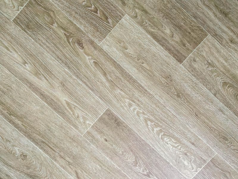 Linoleum Flooring Replacement in Wesley Chapel, FL